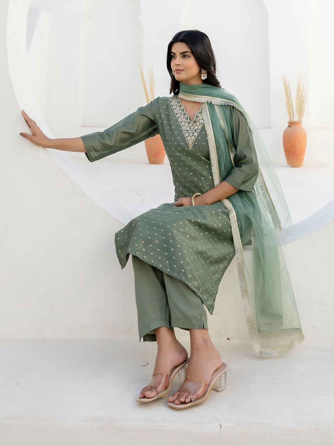 Akrita Women Silk Blend Kurta Pant Dupatta Set