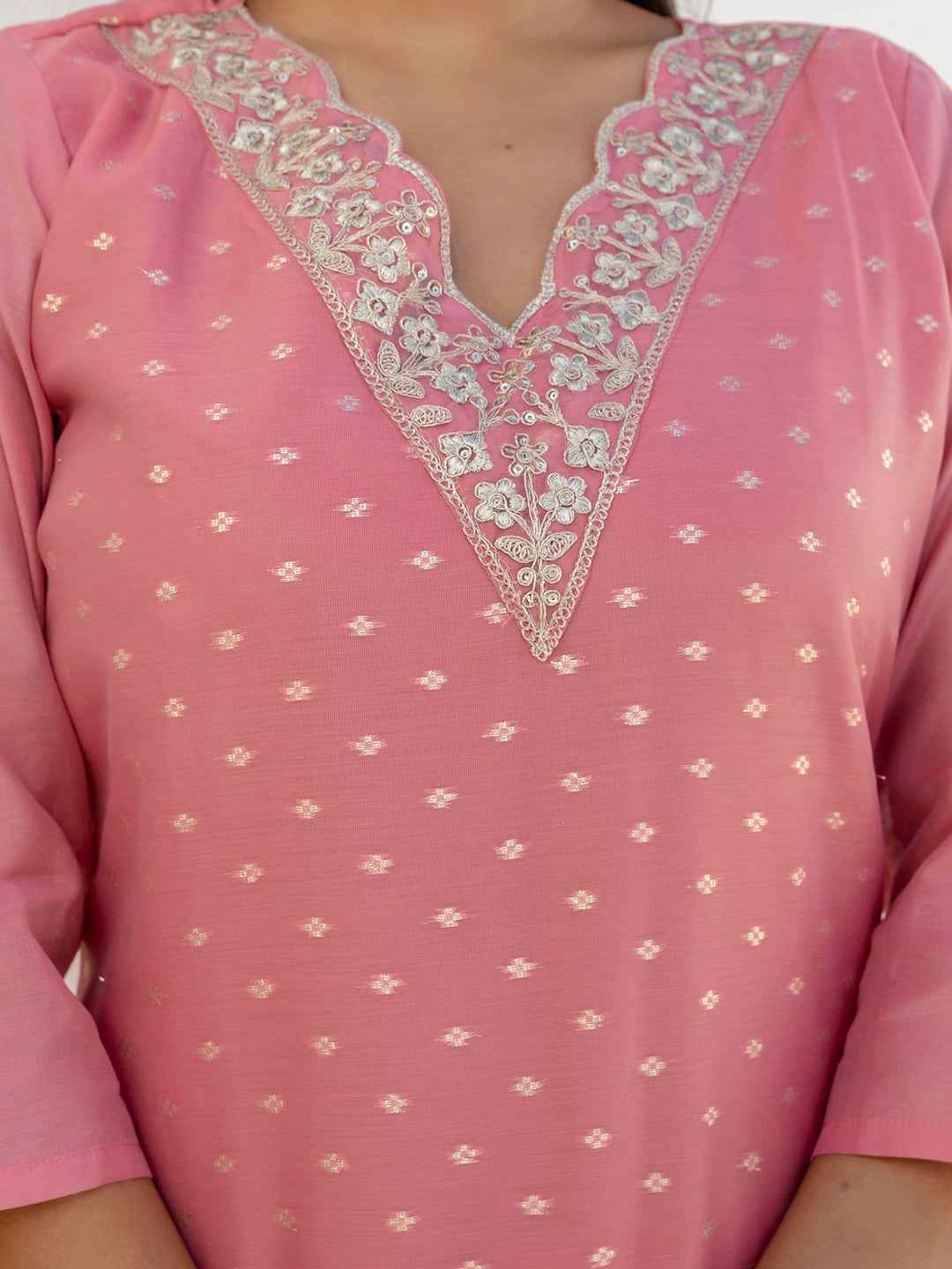 Akrita Women Silk Blend Kurta Pant Dupatta Set