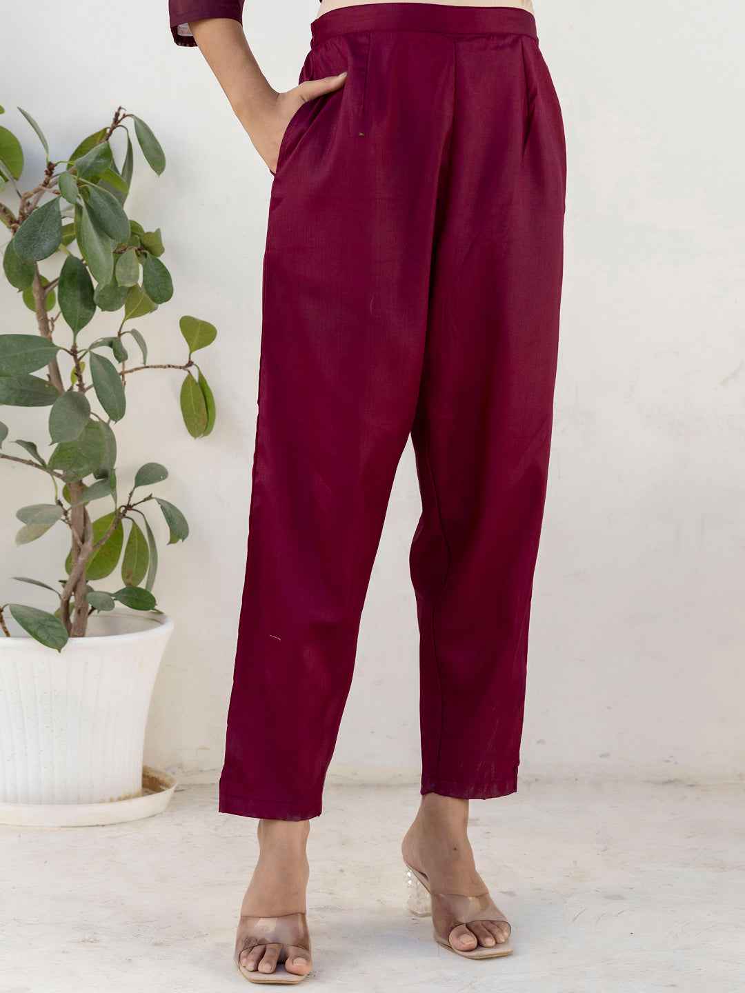 Akrita Women Silk Blend Kurta Pant Dupatta Set