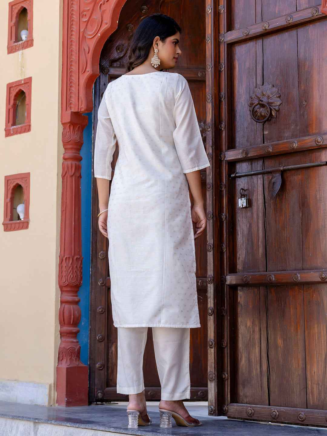 Akrita Women Silk Blend Kurta Pant Dupatta Set