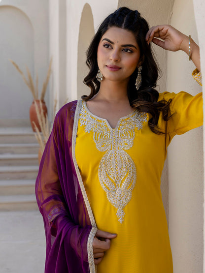 Kriti Silk Blend Women Kurta Pant with Dupatta Sets With Embroidery - FitVibe Fashion