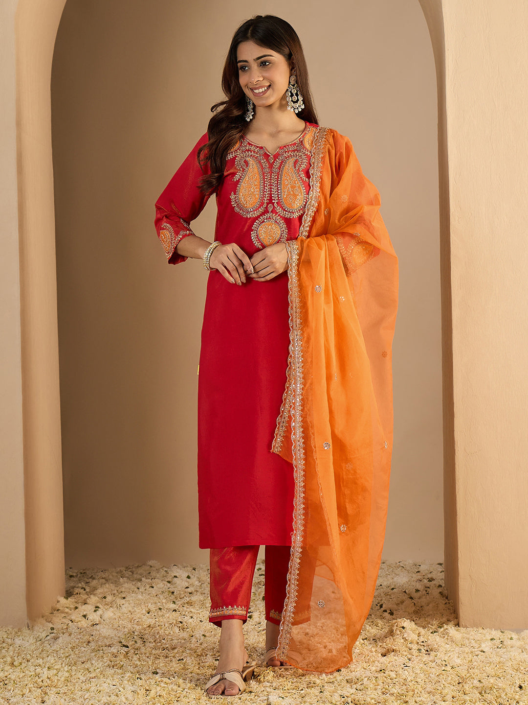 Sarayi Pink Silk Blend Straight Suit Set With Dupatta - FitVibe Fashion