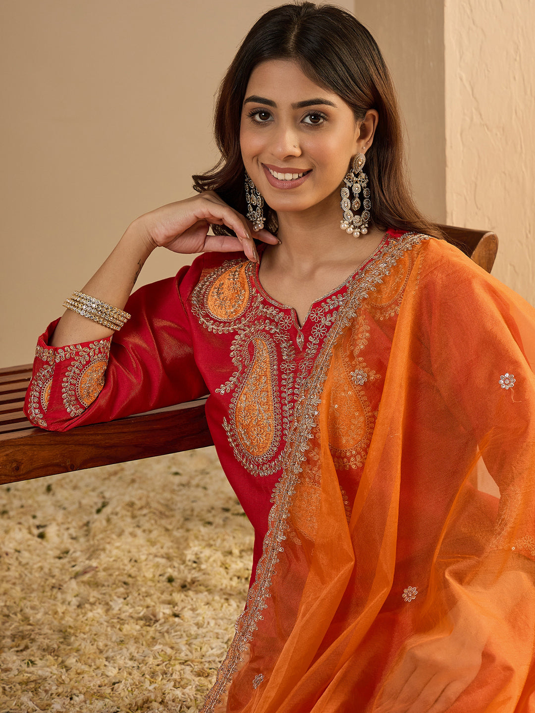 Sarayi Pink Silk Blend Straight Suit Set With Dupatta - FitVibe Fashion