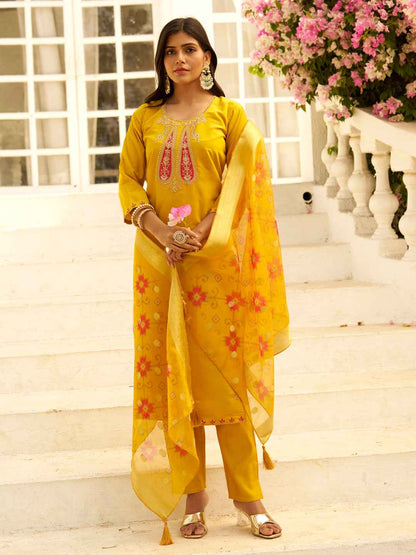 Aarohi Beads Embroidered Yellow Women Kurta Sets With Dupatta Straight Suits