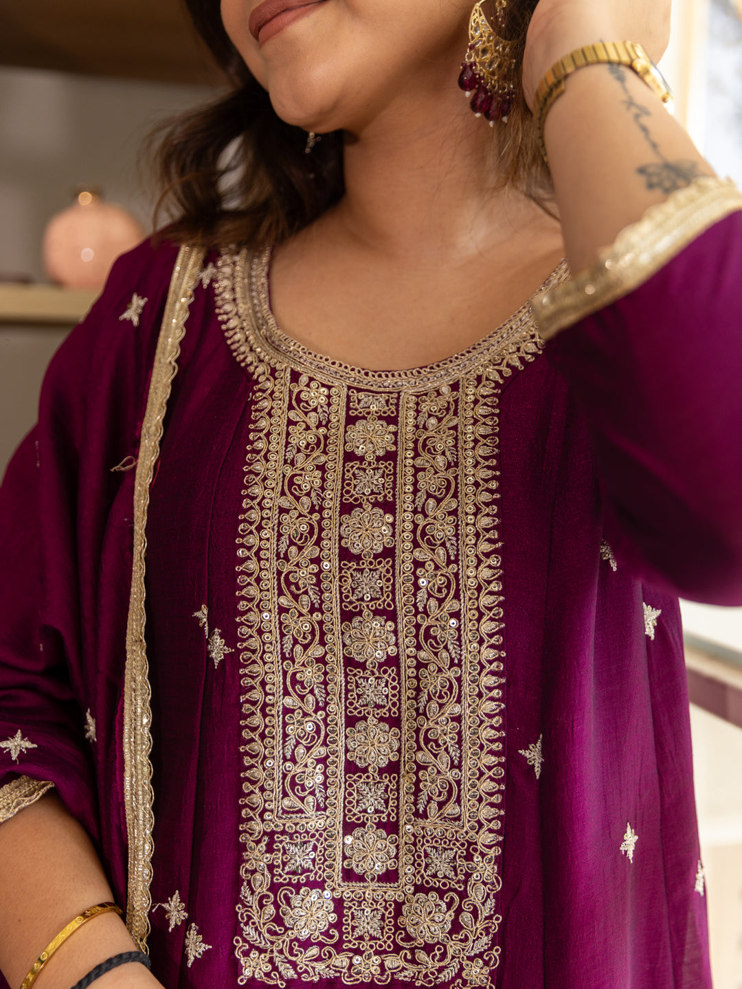 Varsha Elegant Silk Blend Anarkali Kurta Set with Embroidered Dupatta and Flowy Fit for a Stunning Look - FitVibe Fashion