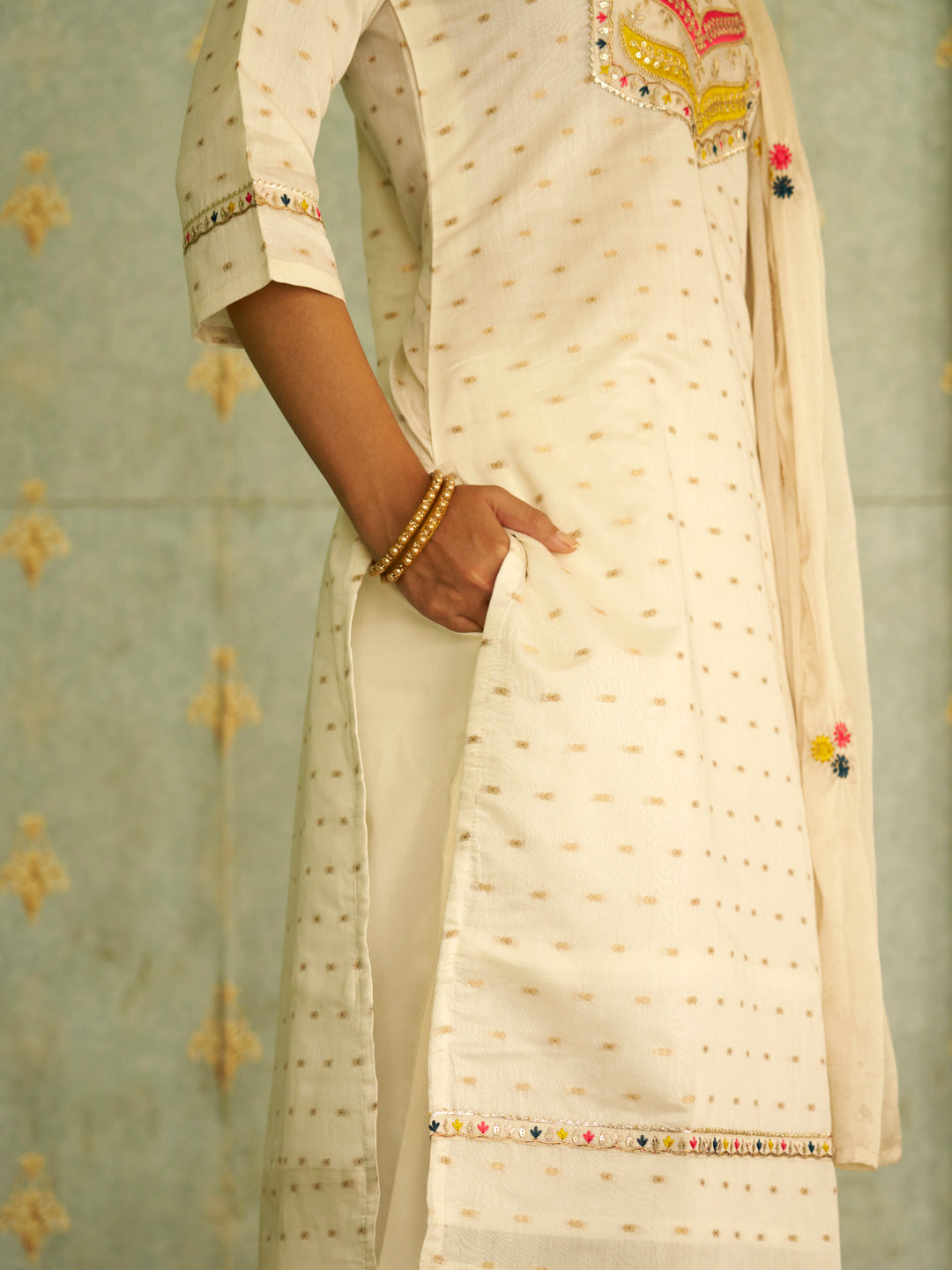 Myra Off White Embroidered Chanderi Silk Kurta Set with Embroidered Dupatta - FitVibe Fashion