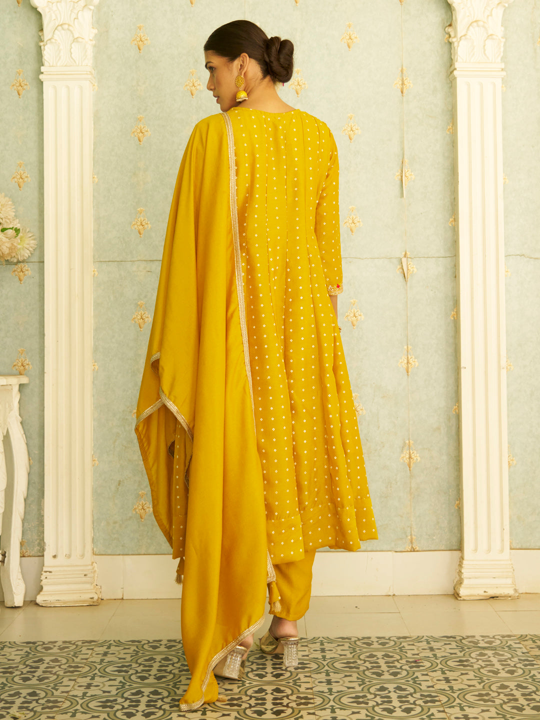 Inaaya Yellow Embroidered Anarkali Kurta Set Suits with Silk Dupatta - FitVibe Fashion