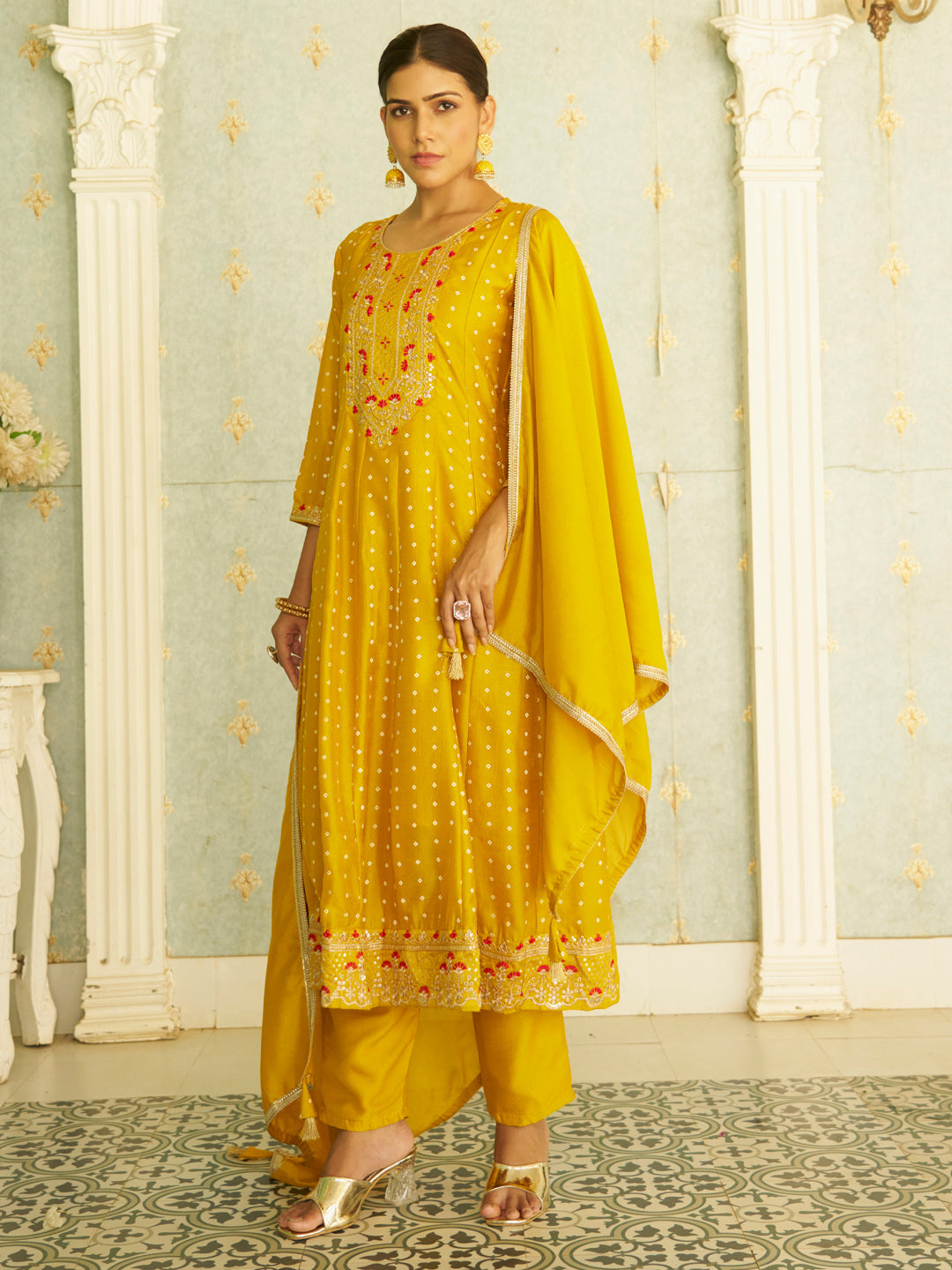 Inaaya Yellow Embroidered Anarkali Kurta Set Suits with Silk Dupatta - FitVibe Fashion