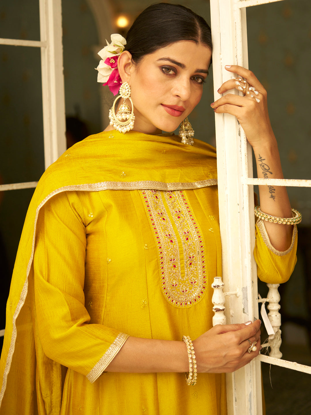 Rivaz Women Anarkali Kurta and Pant Dupatta Sets Silk Blend Fabrics with Embroidery - FitVibe Fashion