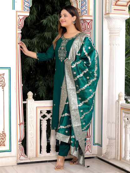 Neria Green Women Ethnic Motifs Embroidered Kurta with Trousers & Dupatta - FitVibe Fashion