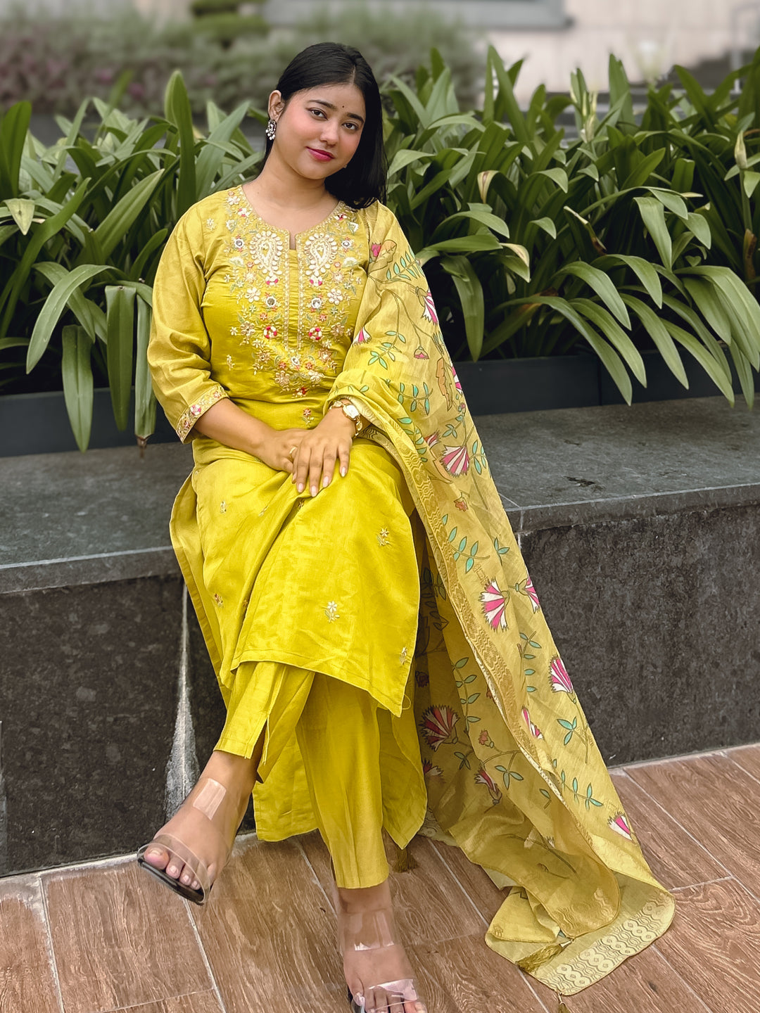 Rajvilas Parrot Green Viscose Rayon Kurta with Trousers & Dupatta Suits - FitVibe Fashion