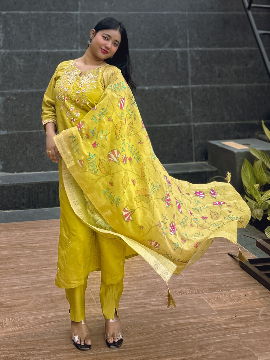 Rajvilas Parrot Green Viscose Rayon Kurta with Trousers & Dupatta Suits - FitVibe Fashion