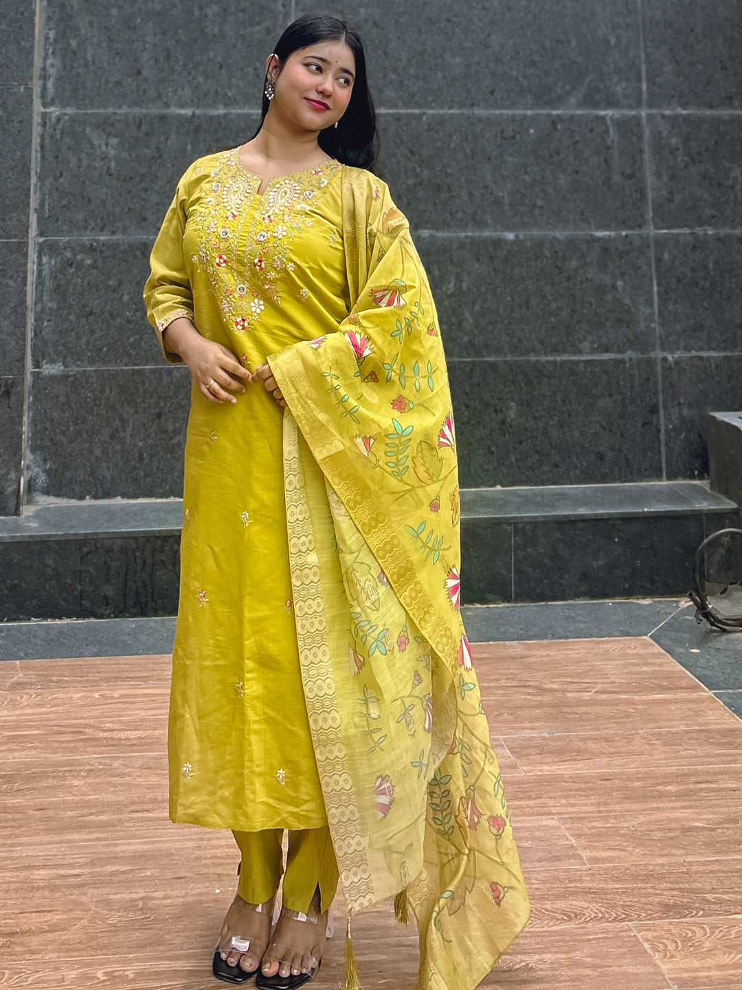 Rajvilas Parrot Green Viscose Rayon Kurta with Trousers & Dupatta Suits - FitVibe Fashion