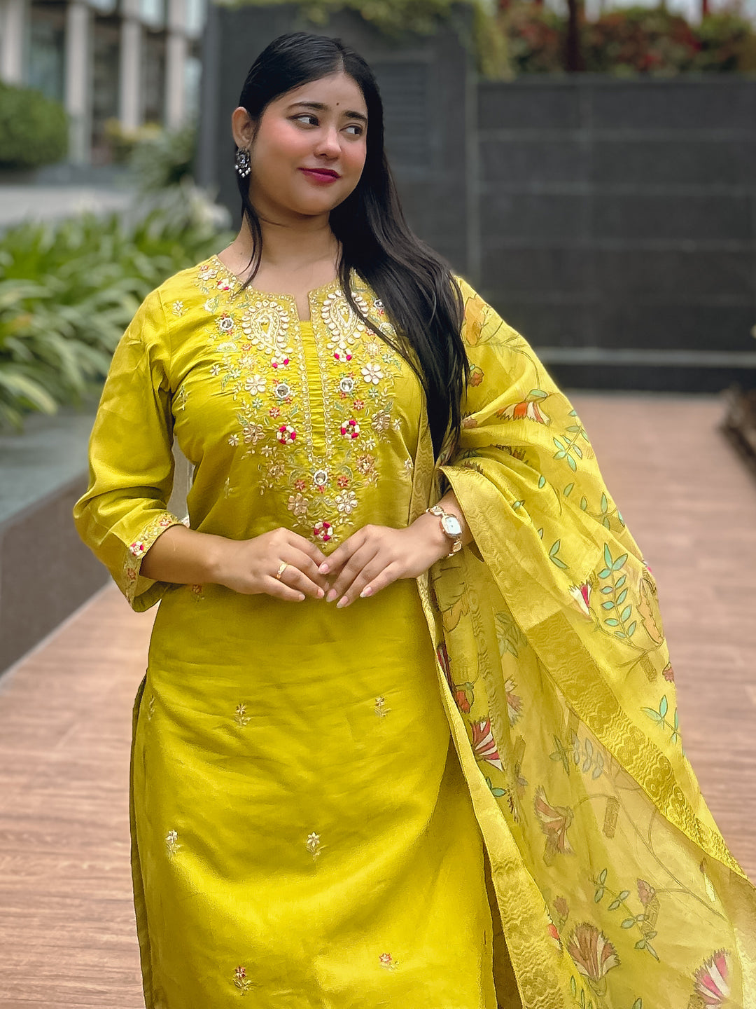 Rajvilas Parrot Green Viscose Rayon Kurta with Trousers & Dupatta Suits - FitVibe Fashion