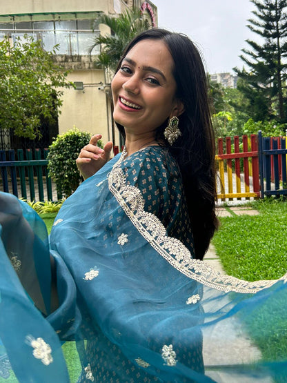 Shagun Women Kurta and Pant Sets Muslin Print Fabric - FitVibe Fashion