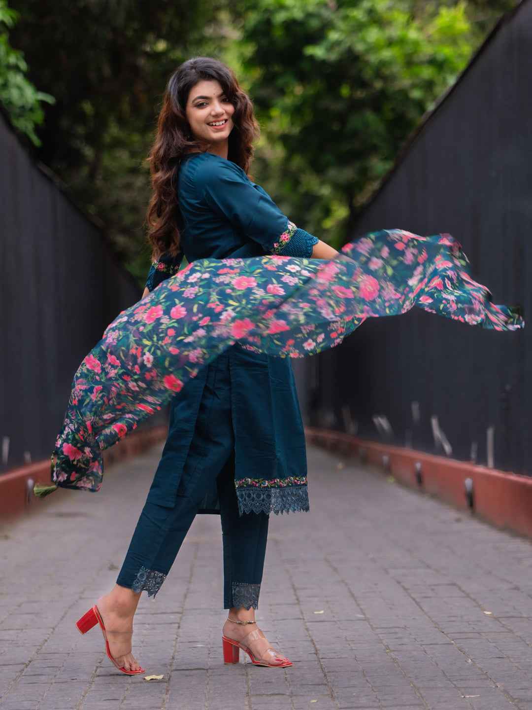 Aarika Women Kurta and Pant Sets Viscose Roman Silk Fabric