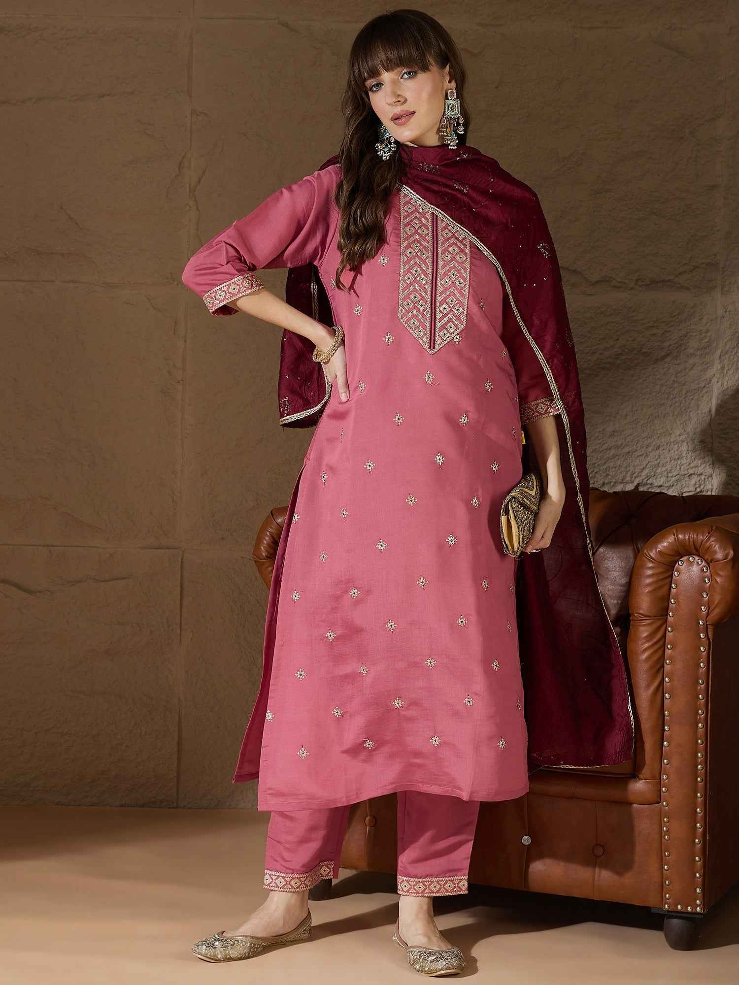 Aarohi peach Women Kurta and Pant Sets Silk Blend Fabric