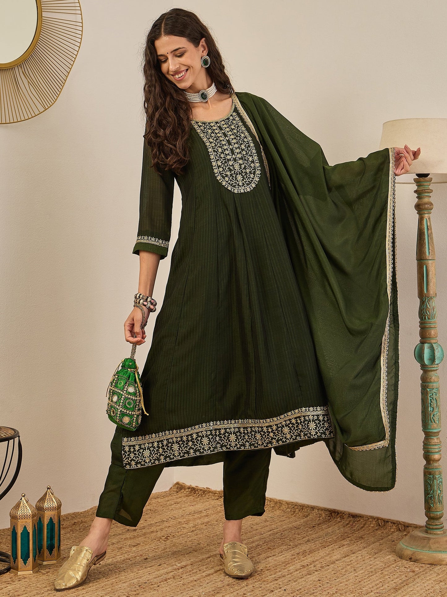 Shravya Green Embroidered Silk Blend Anarkali Kurta Pant With Dupatta Set - FitVibe Fashion