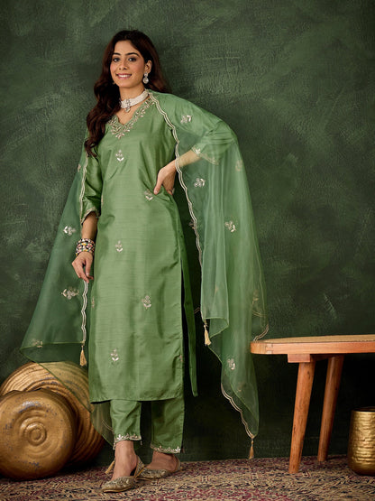 Riwaayat Women Kurta and Pant Dupatta Sets Silk Blend Fabrics with Embroidery - FitVibe Fashion