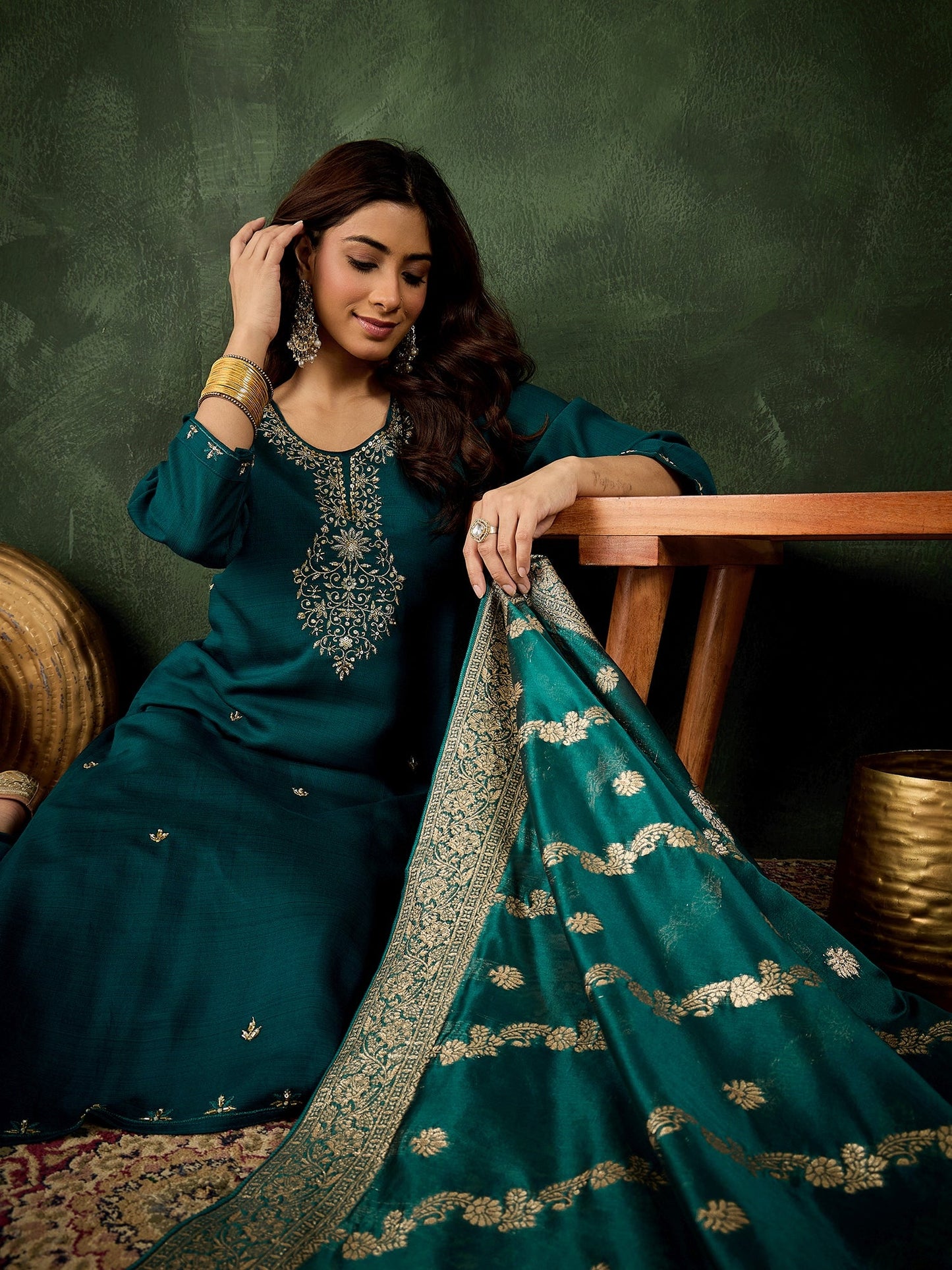 Zarika Women Kurta and Pant Dupatta Sets Viscose Rayon Fabrics with Embroidery Handwork - FitVibe Fashion