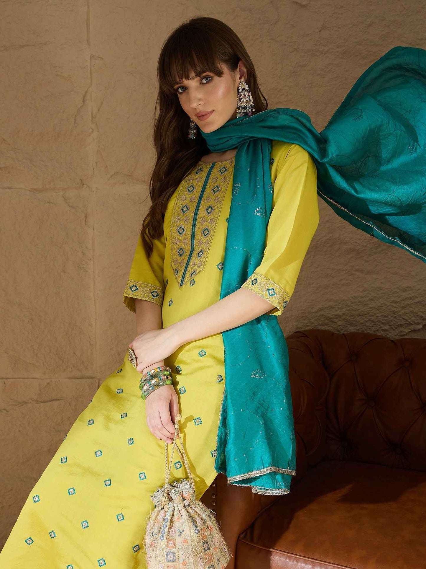 Aarohi lemon Women Kurta and Pant Sets Silk Blend Fabric
