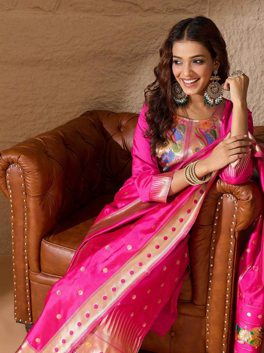 Aanira Pink Cotton Silk Jacquard Kurta Pant With Banarasi Silk dupatta