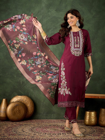 Varnam Women Silk Blend Kurta Pant Dupatta Set - FitVibe Fashion