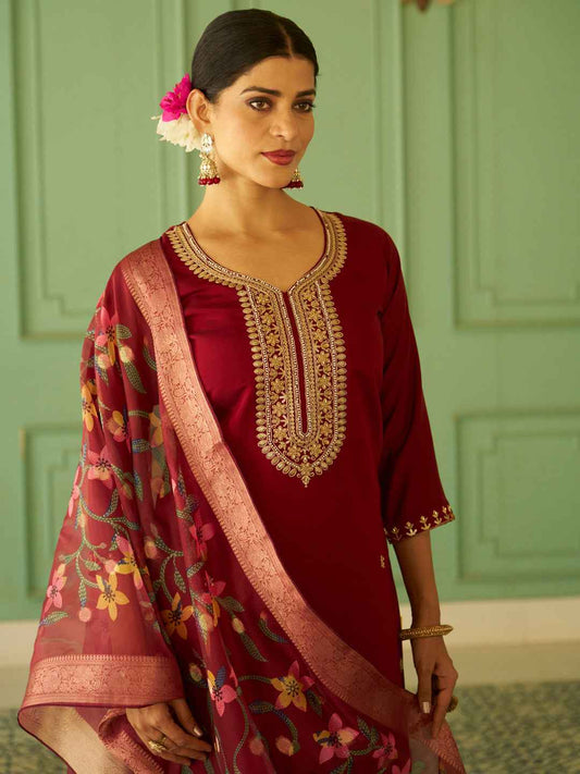Aarohi Beads Embroidered Maroon Women Kurta Sets With Dupatta Straight Suits